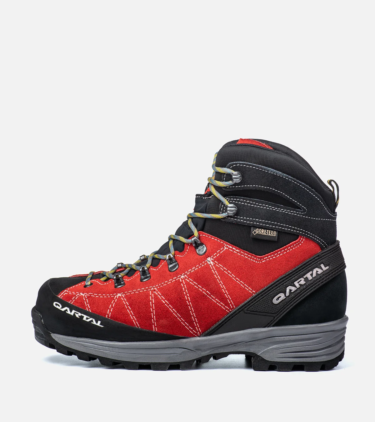 کفش کوهنوردی قارتال مدل سهند قرمز